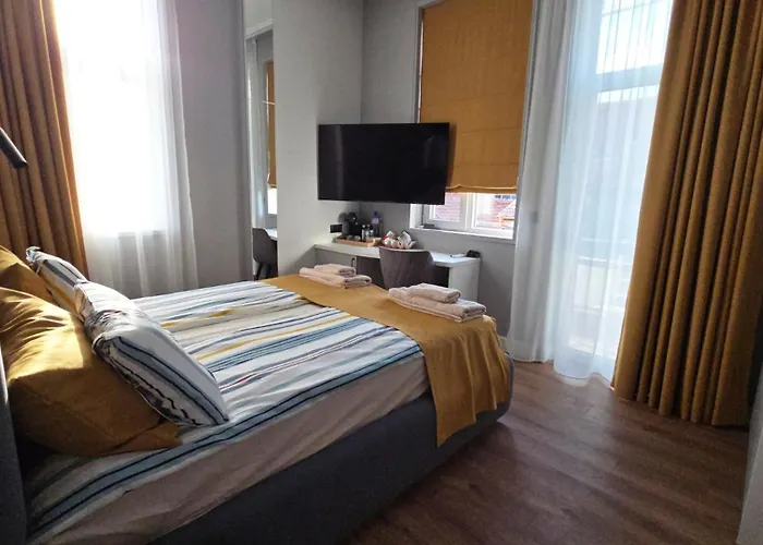 Fs Romantic Kapana View * Plovdiv